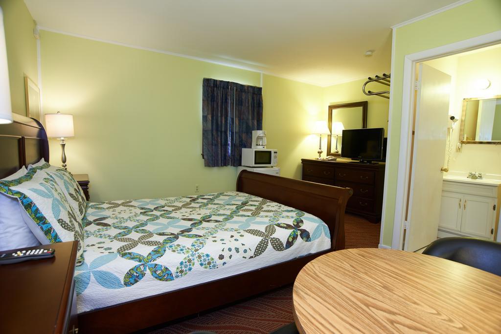 Clinton Motel Экстерьер фото